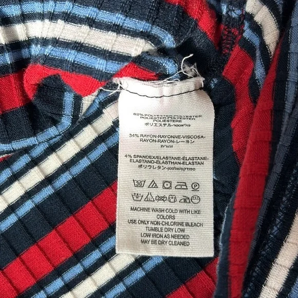 Free People Always with Me Tee Faux Wrap Low V Neck Crop Top Long Sleeves Small - Picture 6 of 6